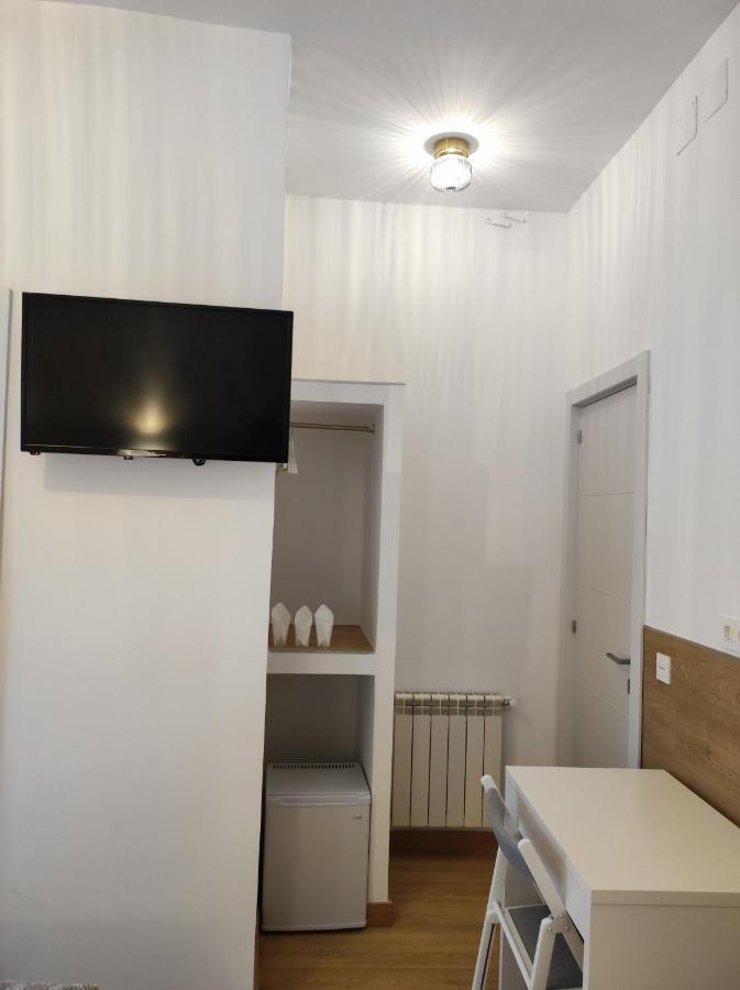 Hostal Esparteros Madrid Dış mekan fotoğraf