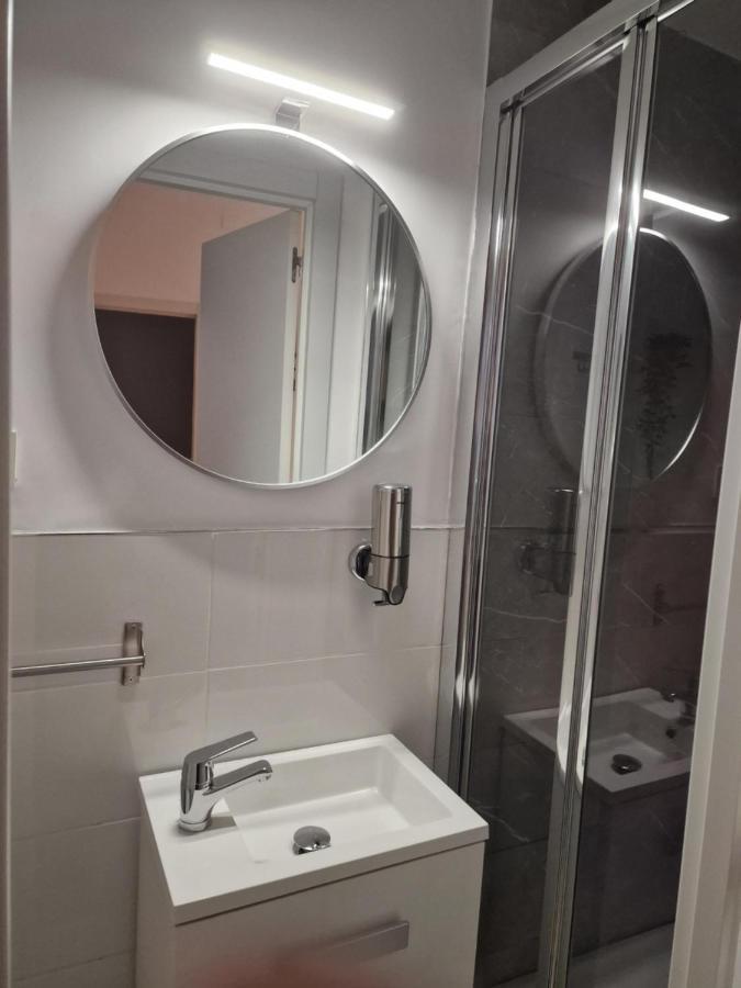 Hostal Esparteros Madrid Dış mekan fotoğraf
