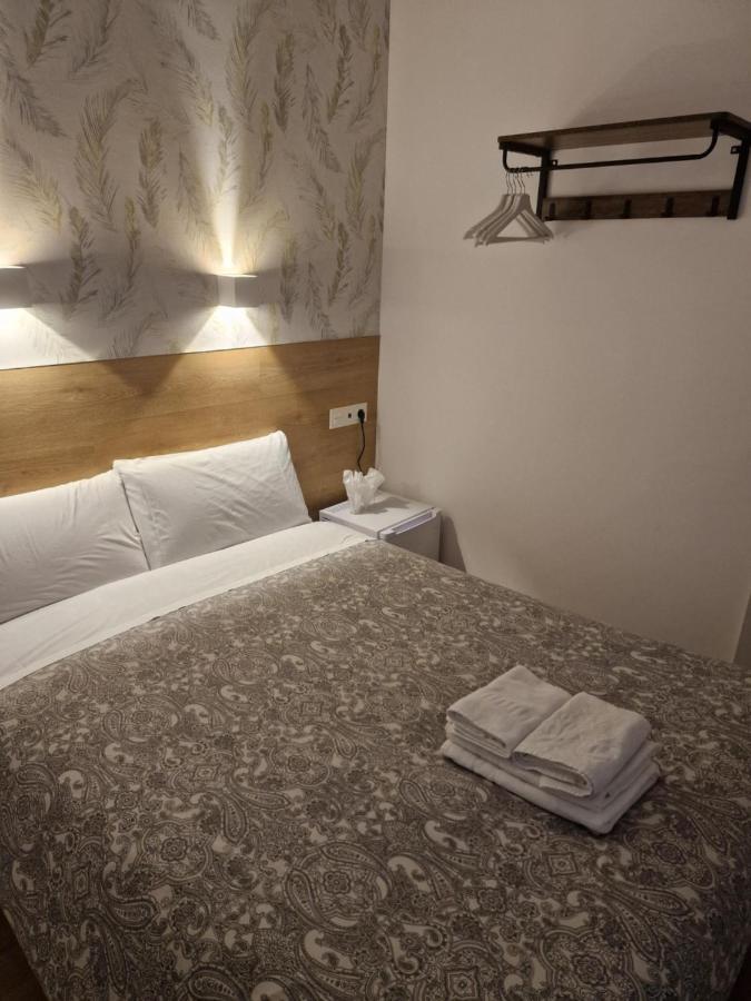 Hostal Esparteros Madrid Dış mekan fotoğraf
