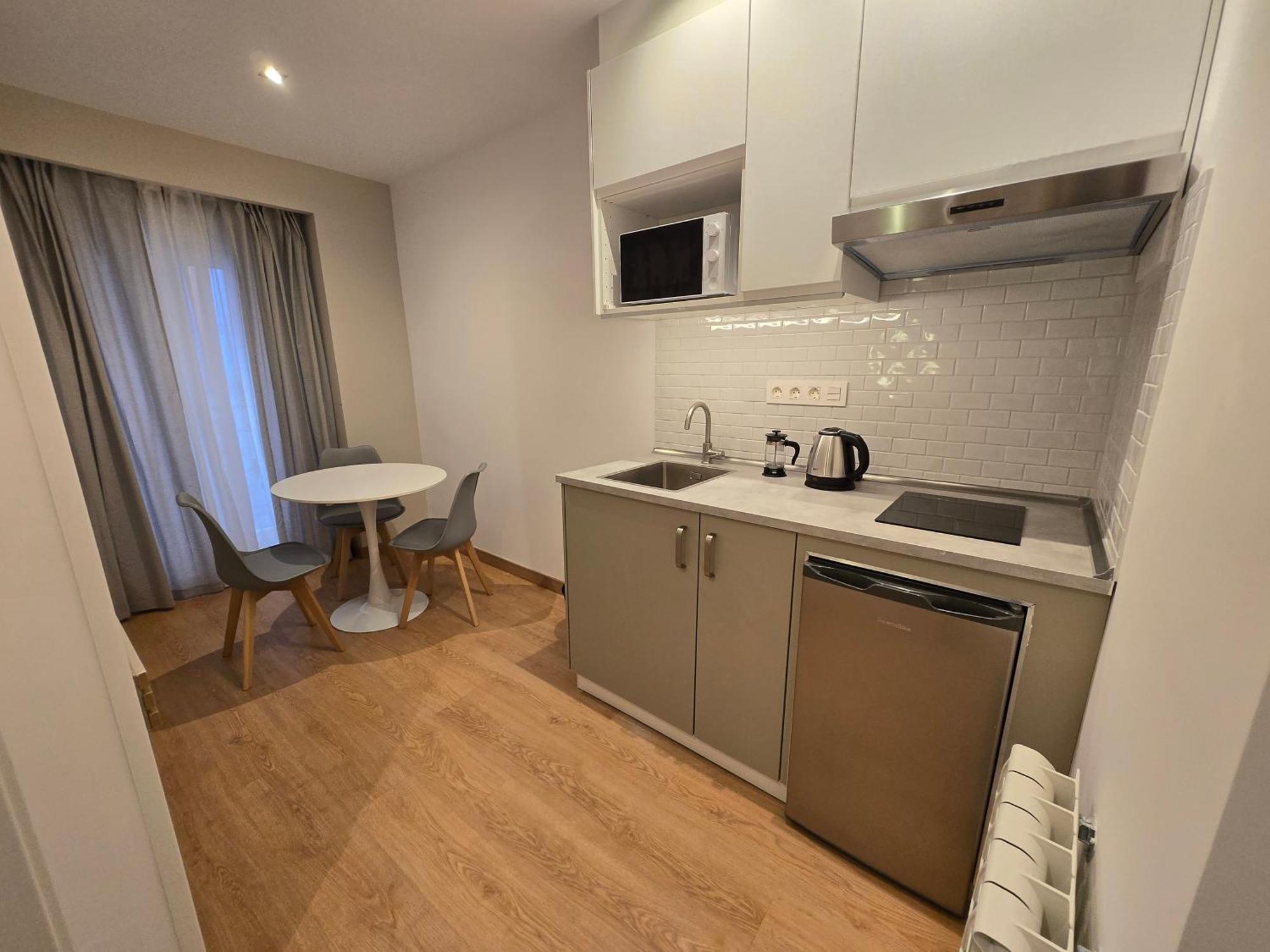 Hostal Esparteros Madrid Dış mekan fotoğraf